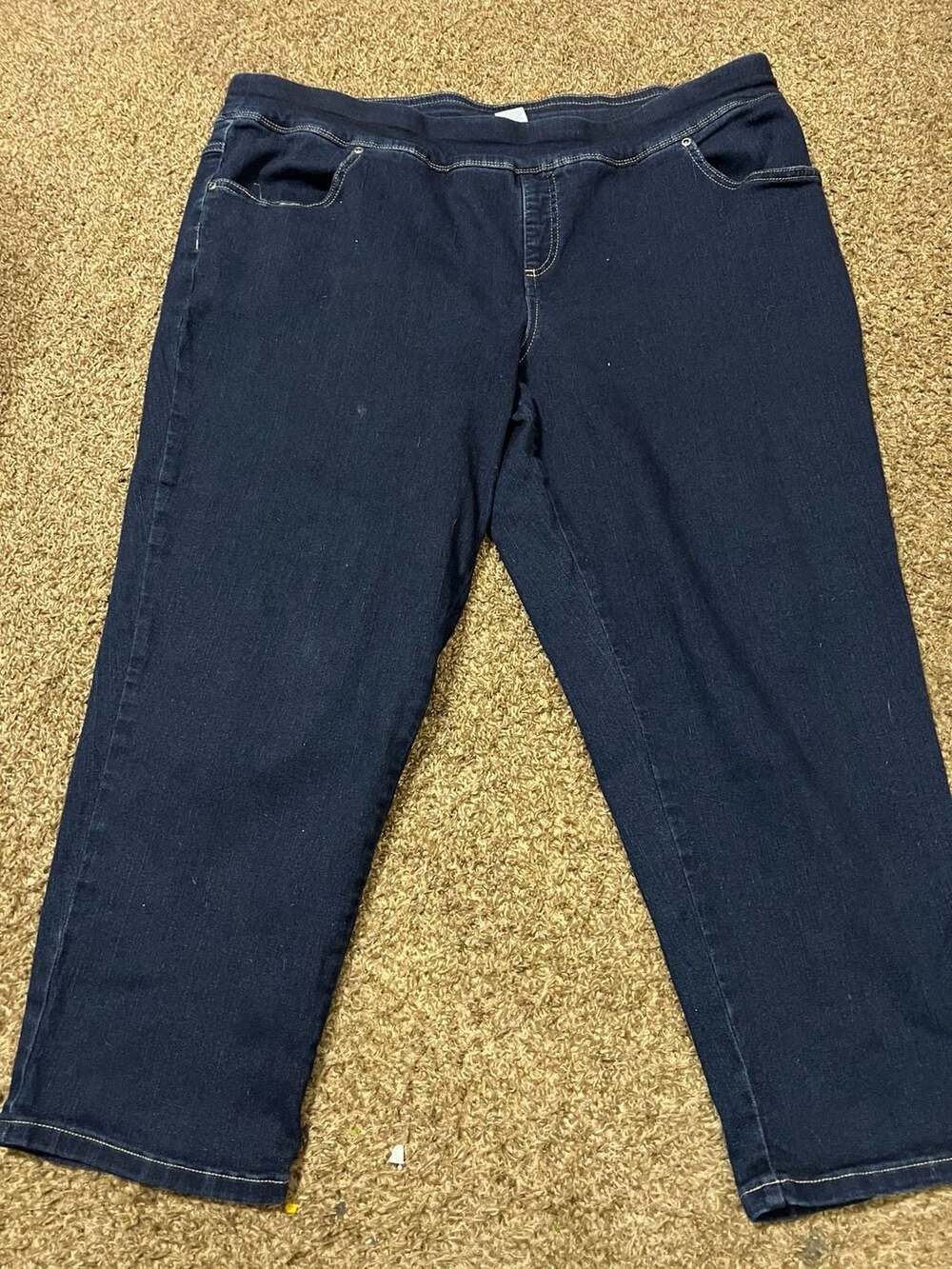 Terra & Sky Plus Size Petite Pull-On Stretch Denim Capri Pants, Size 2X 20W-22W